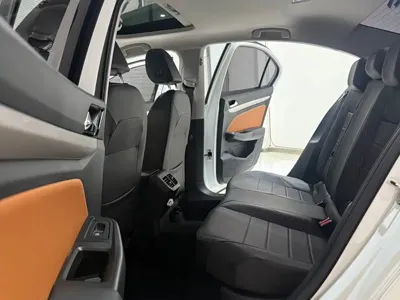 Volkswagen Bora 2023, 22000 км, за 12247.41 USD - фото 9