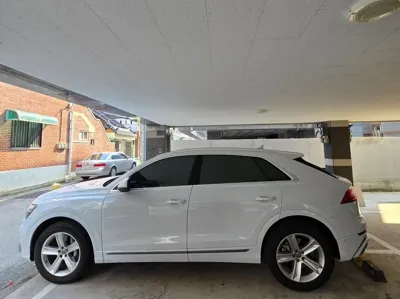 Audi Q8 2020, 99100 км, за 34201.97 USD