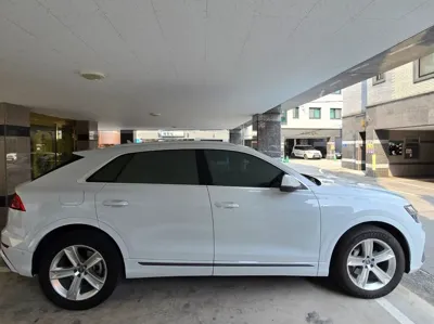 Audi Q8 2020, 99100 км, за 34201.97 USD