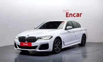 BMW 5-Series · 2022 год