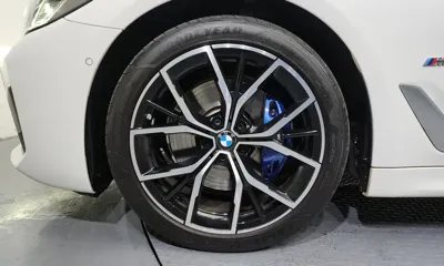 BMW 5-Series 2022, 46842 км, за 31564.07 USD