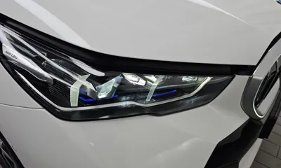 BMW 5-Series 2024, 12339 км, за 38289.01 USD - фото 22