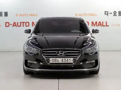 Hyundai Grandeur 2018, 150772 км, за 6958.12 USD