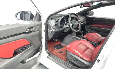 Hyundai Avante 2018, 129245 км, за 8205.33 USD - фото 10
