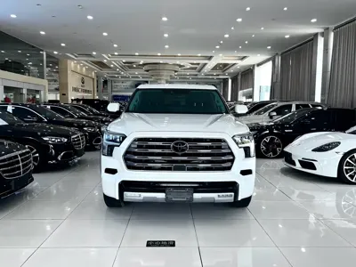 Toyota Sequoia 2023, 32000 км, за 102705.48 USD