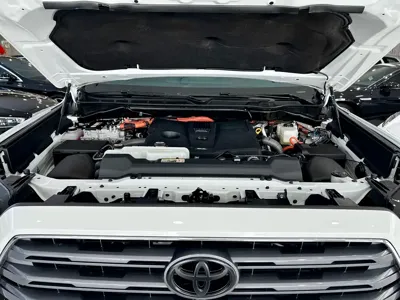 Toyota Sequoia 2023, 32000 км, за 102705.48 USD - фото 24