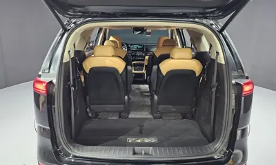 Kia Canival 2021, 65225 км, за 15229.09 USD - фото 20