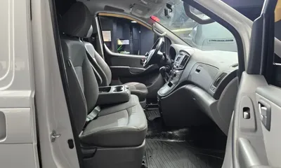 Hyundai Starex 2019, 86166 км, за 9783.19 USD - фото 11