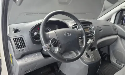 Hyundai Starex 2019, 86166 км, за 9783.19 USD - фото 14