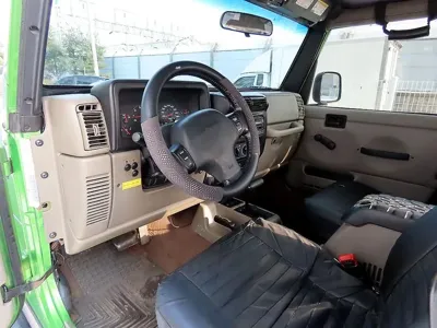 Jeep Wrangler 2003, 205928 км, за 12487.61 USD - фото 6