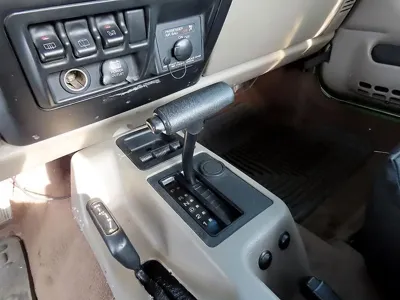 Jeep Wrangler 2003, 205928 км, за 12487.61 USD - фото 9