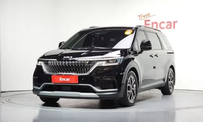 Kia Canival · 2023 год