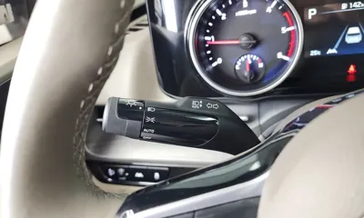 Kia Canival 2023, 58172 км, за 16612.39 USD - фото 27