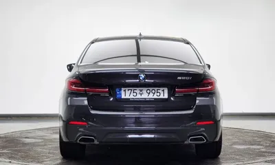 BMW 5-Series 2023, 53108 км, за 23959.56 USD