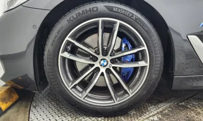 BMW 5-Series 2023, 53108 км, за 23959.56 USD