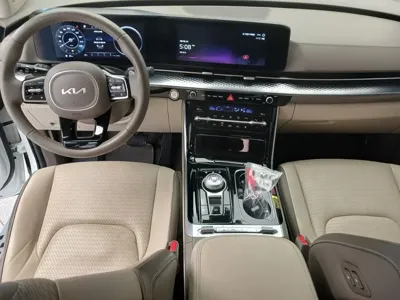 Kia Canival 2023, 51527 км, за 21358.33 USD - фото 15