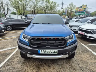 Ford Ranger 2022, 68000 км, за 24193.57 USD