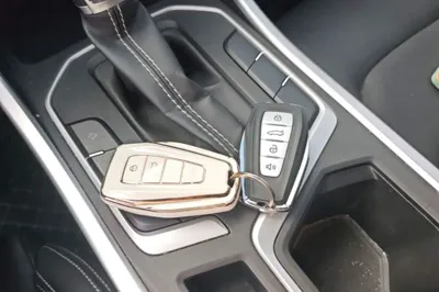 Geely Auto Vision X6 2020, 91400 км, за 7644 USD - фото 23