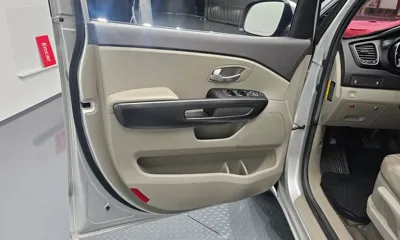 Kia Canival 2015, 209210 км, за 3835.4 USD - фото 24