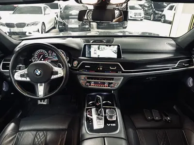 BMW 7-Series 2017, 36703 км, за 29497.94 USD - фото 7