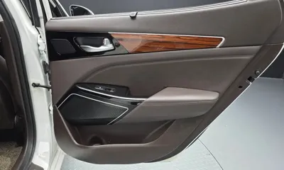 Kia K7 2017, 91447 км, за 8402.26 USD - фото 33