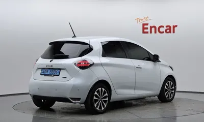 Renault-KoreaSamsung Zoe 2021, 62526 км, за 9327.37 USD