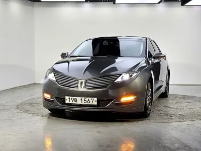 Lincoln MKZ 2014, 77326 км, за 4169.38 USD