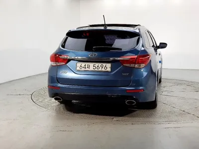 Hyundai i40 2012, 173131 км, за 2927.4 USD