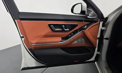 Mercedes-Benz S-Class 2022, 42603 км, за 68990.26 USD - фото 24