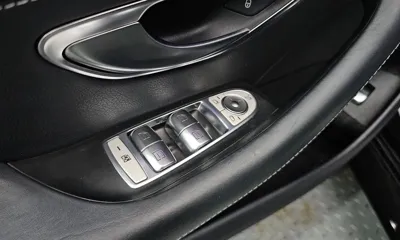Mercedes-Benz CLS-Class 2019, 115340 км, за 20425.72 USD - фото 30