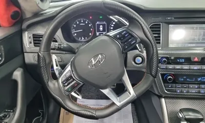 Hyundai Sonata 2015, 160051 км, за 5244.85 USD - фото 13