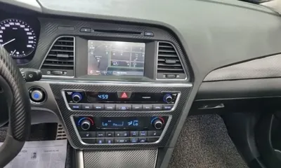 Hyundai Sonata 2015, 160051 км, за 5244.85 USD - фото 14