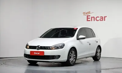 Volkswagen Golf · 2012 год