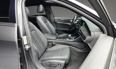 Audi A6 2023, 52621 км, за 28244.87 USD - фото 11