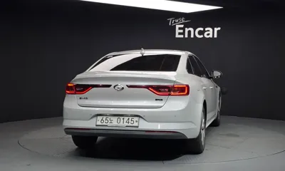 Renault-KoreaSamsung SM6 2016, 154047 км, за 3516.31 USD