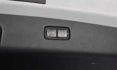 Genesis GV70 2022, 99368 км, за 20521.18 USD - фото 29