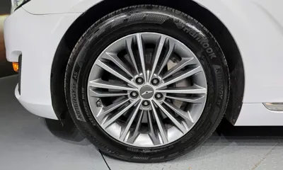 Genesis EQ900 2016, 159836 км, за 11034.03 USD