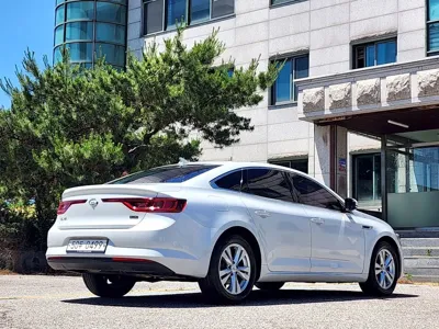 Renault-KoreaSamsung SM6 2016, 111440 км, за 4659.29 USD