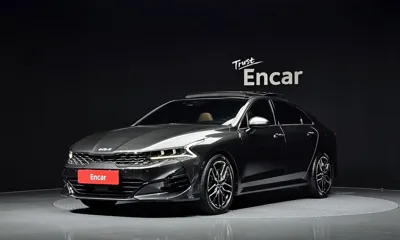 Kia K5 · 2023 год