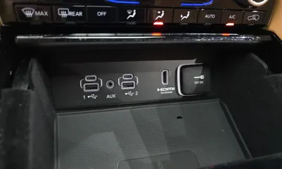 Jeep Cherokee 2022, 48120 км, за 32720.81 USD - фото 20