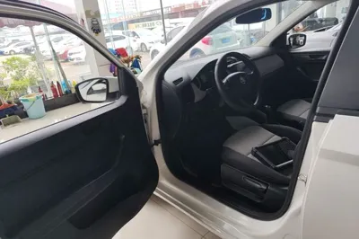 Skoda Fabia 2017, 15300 км, за 6708 USD - фото 18