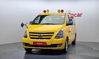 Hyundai Starex 2018, 95417 км, за 8192.93 USD
