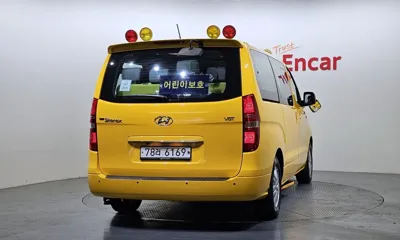 Hyundai Starex 2018, 95417 км, за 8192.93 USD