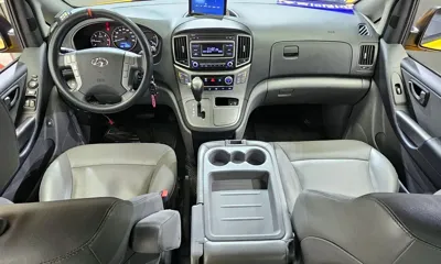 Hyundai Starex 2018, 95417 км, за 8192.93 USD - фото 7