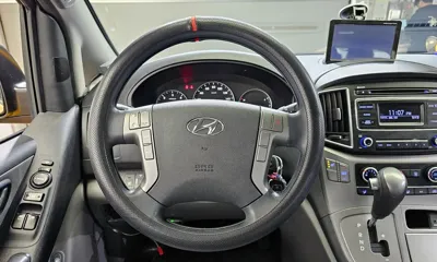 Hyundai Starex 2018, 95417 км, за 8192.93 USD - фото 13