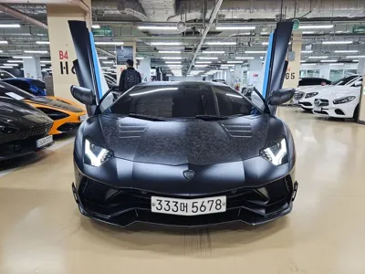 Lamborghini Aventador 2018, 11548 км, за 312032.65 USD - фото 3
