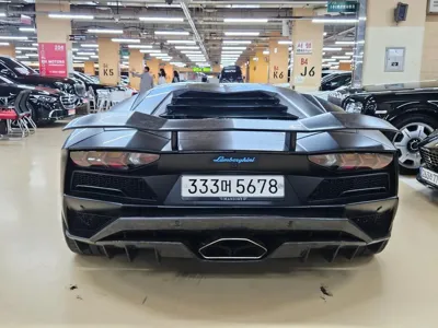 Lamborghini Aventador 2018, 11548 км, за 312032.65 USD - фото 6