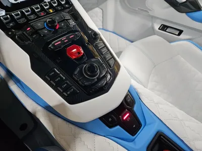 Lamborghini Aventador 2018, 11548 км, за 312032.65 USD - фото 19