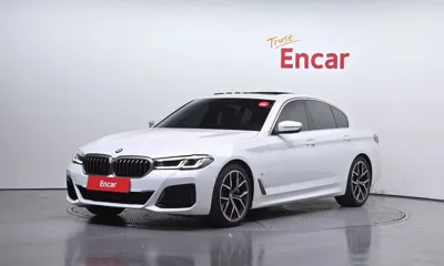 BMW 5-Series · 2022 год