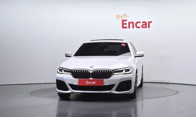 BMW 5-Series 2022, 21868 км, за 33876.24 USD